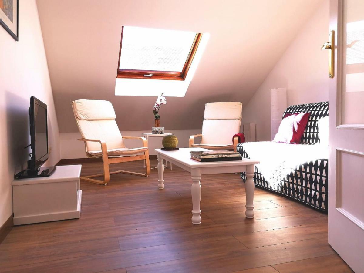 Apartamento En Centro Historico De San Lorenzo De El Escorial Ngoại thất bức ảnh